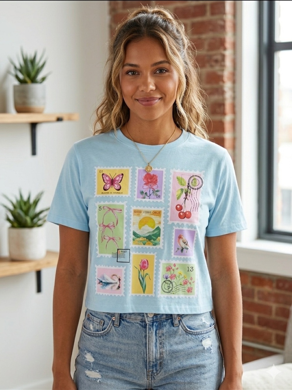 NWT Electric Pink Light Blue Stamp Graphic Crop Tee Small